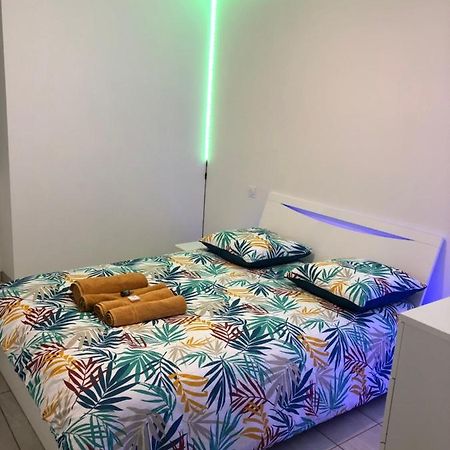 Superbe Appartement Руан Екстериор снимка